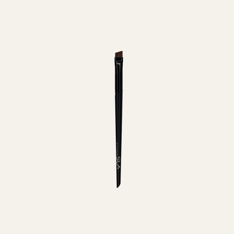 Pinceau MUA brush eye liner biseauté 53